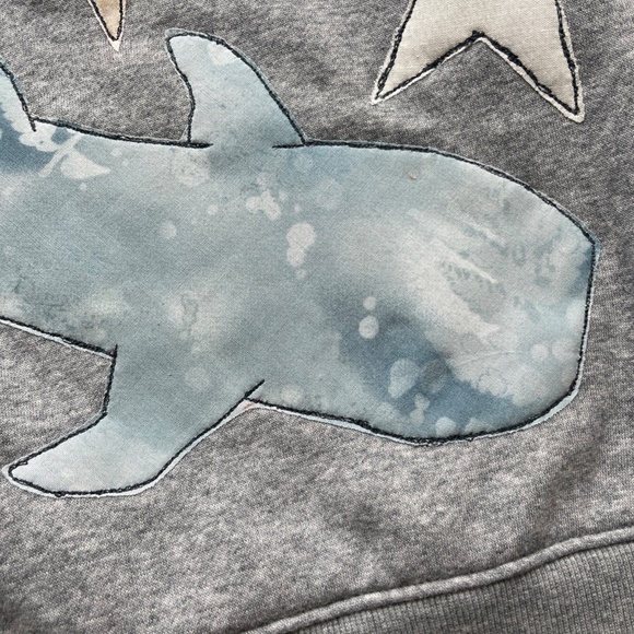 Upcycled Applique Crewneck Whaleshark & Stars - Picture 5 of 9
